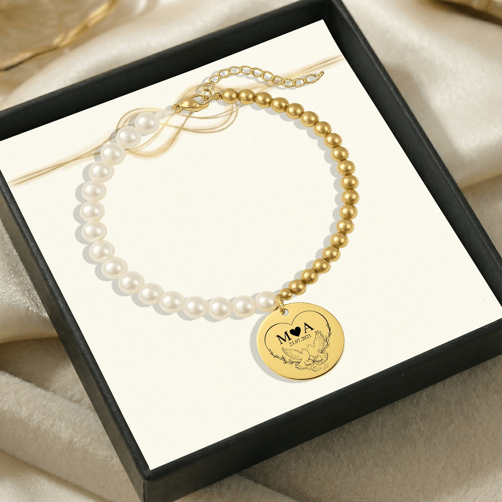 Premium Pearl & Gold Coin Bracelet: Mother of Pearl